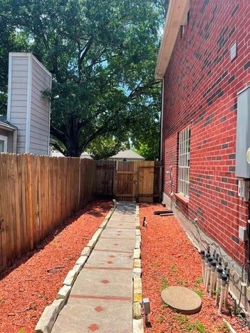 2859 Crest Park Drive, Houston, TX 77082