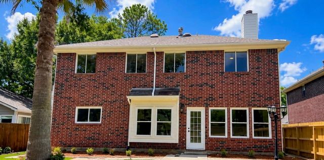 2859 Crest Park Drive, Houston, TX 77082