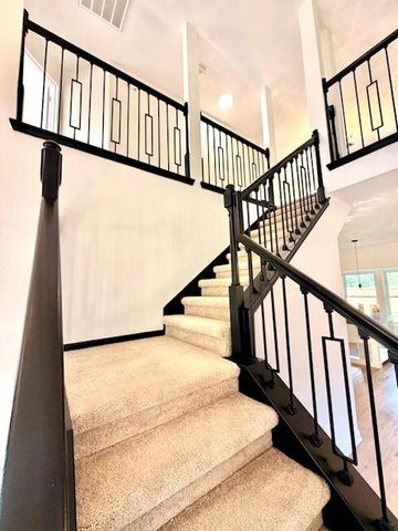 2859 Crest Park Drive, Houston, TX 77082