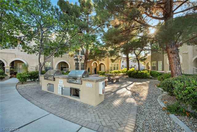 10001 Peace Way 1298, Las Vegas, NV 89147