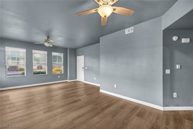 10001 Peace Way 1298, Las Vegas, NV 89147
