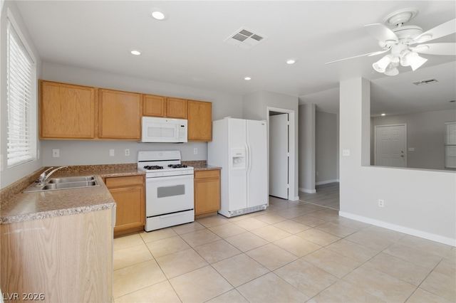 744 Salt Flats Circle, Henderson, NV 89011