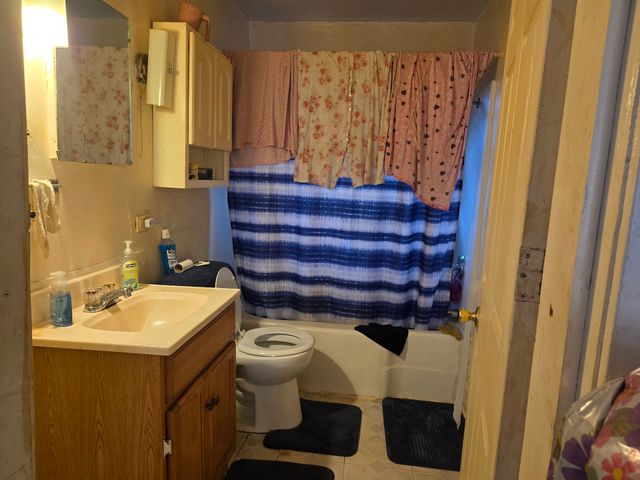 15144 9th Avenue, Phoenix, IL 60426