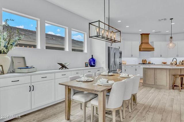 21358 W HILLCREST Boulevard, Buckeye, AZ 85396