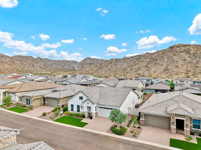 21358 W HILLCREST Boulevard, Buckeye, AZ 85396