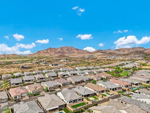 21358 W HILLCREST Boulevard, Buckeye, AZ 85396