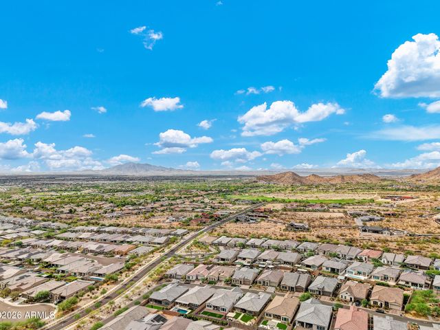 21358 W HILLCREST Boulevard, Buckeye, AZ 85396