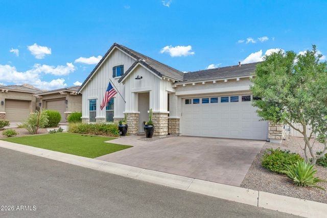 21358 W HILLCREST Boulevard, Buckeye, AZ 85396