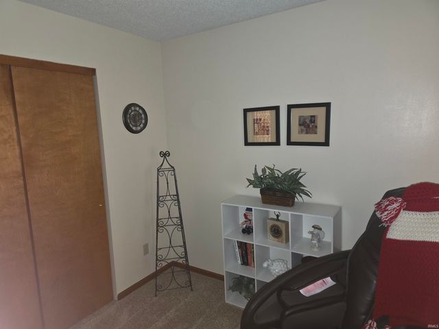 9404 Black Diamond Place, Fort Wayne, IN 46835