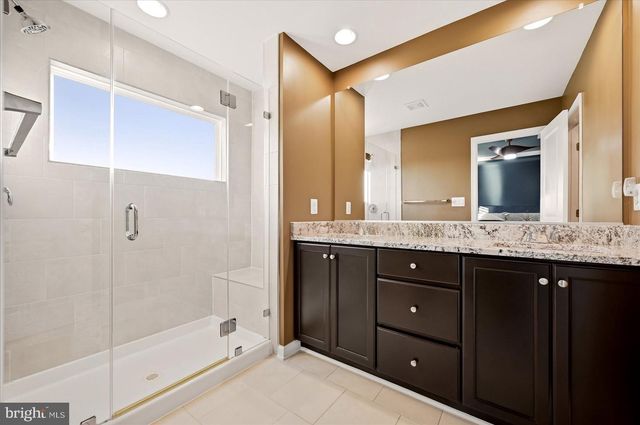 8193 MAUDE LN, Manassas, VA 20110