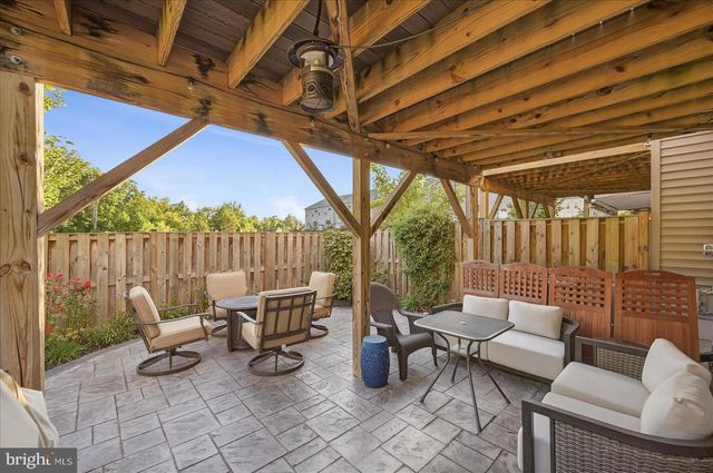 8193 MAUDE LN, Manassas, VA 20110