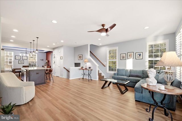 8193 MAUDE LN, Manassas, VA 20110