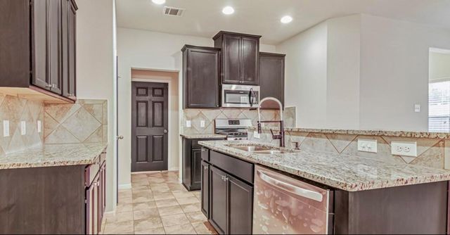 13530 Vista De Oro Street, Houston, TX 77070