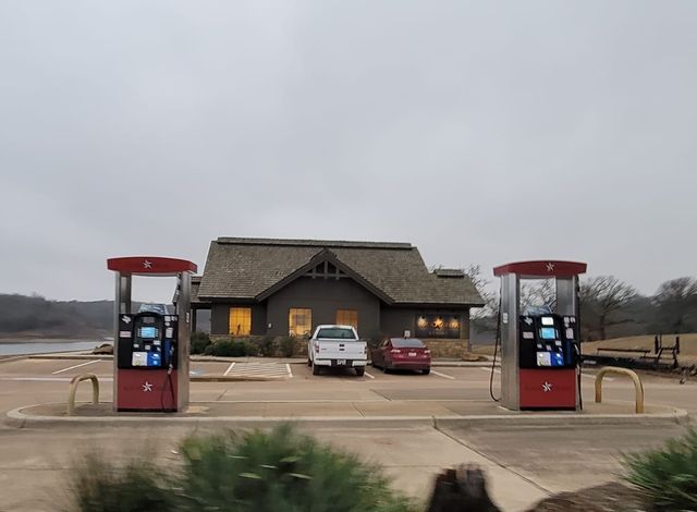 148 Palm Hills Lane, Gordonville, TX 76245