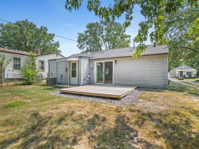 944 Kingsley Drive, Machesney Park, IL 61115