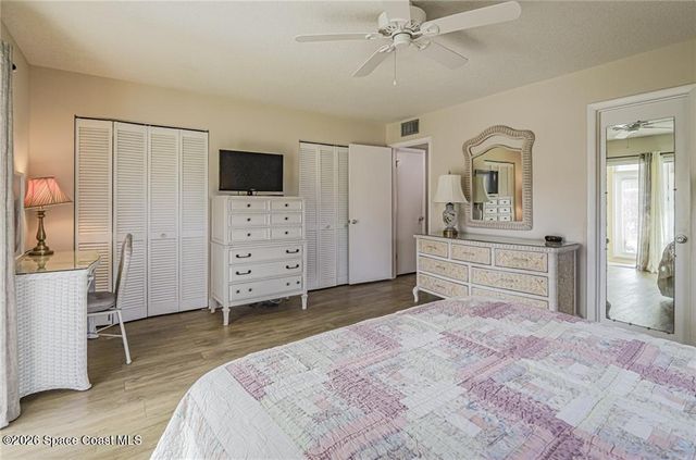 11 Vista Palm Lane 103, Vero Beach, FL 32962