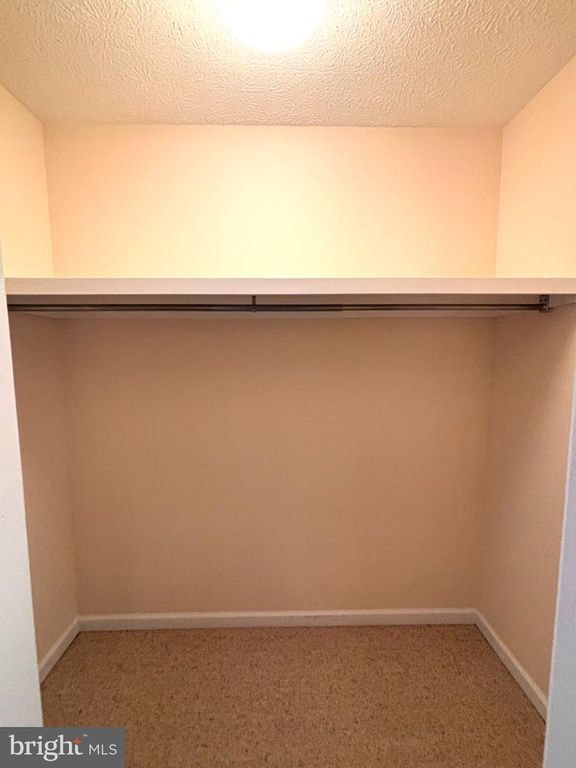Image 12 of property listing at 209 JAMES CT, Frostburg, MD 21532