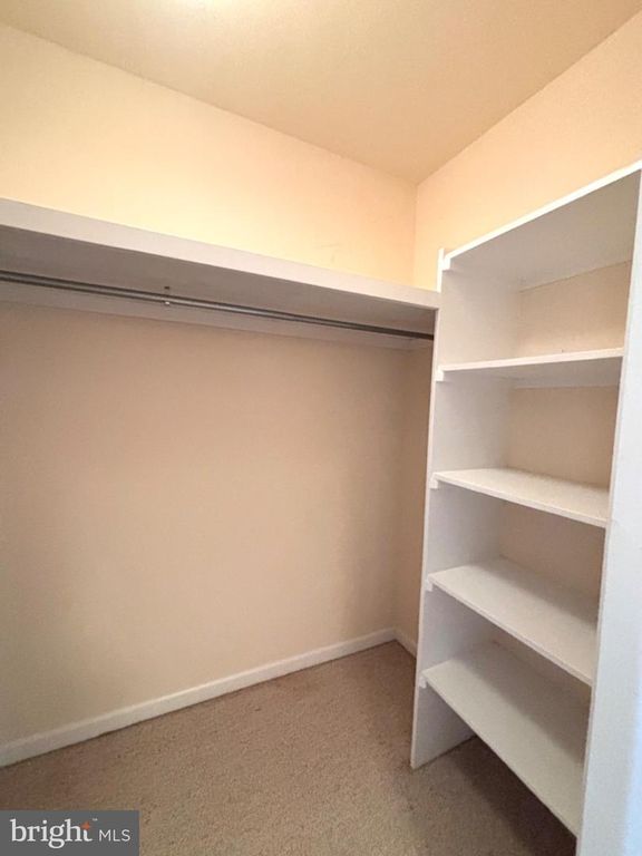 Image 17 of property listing at 209 JAMES CT, Frostburg, MD 21532
