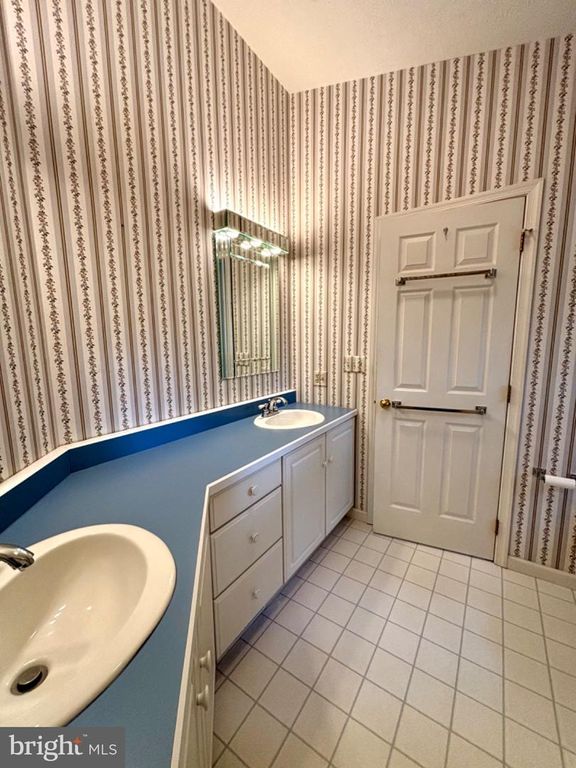 Image 31 of property listing at 209 JAMES CT, Frostburg, MD 21532