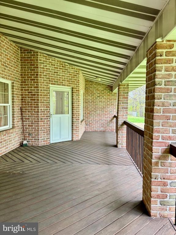 Image 46 of property listing at 209 JAMES CT, Frostburg, MD 21532