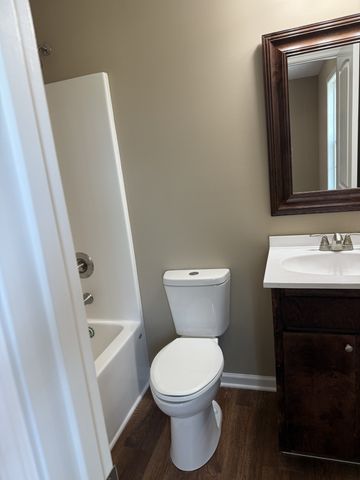 93 Hesselly Rd, Decherd, TN 37324