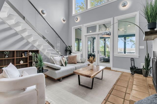 706 Arcadian Way, Charleston, SC 29407