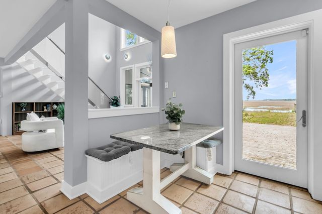 706 Arcadian Way, Charleston, SC 29407