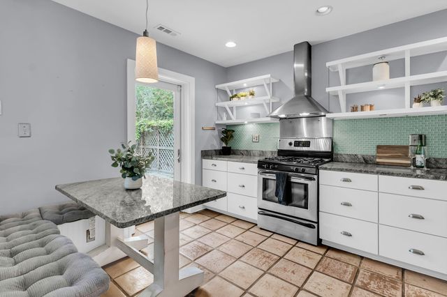 706 Arcadian Way, Charleston, SC 29407