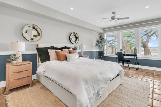 706 Arcadian Way, Charleston, SC 29407
