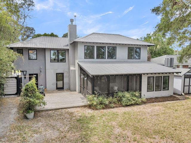 706 Arcadian Way, Charleston, SC 29407