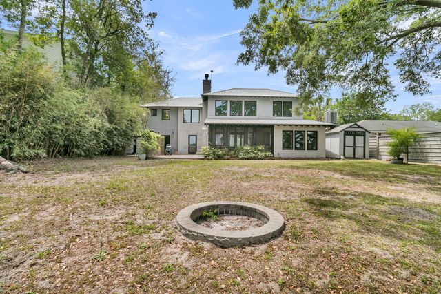 706 Arcadian Way, Charleston, SC 29407