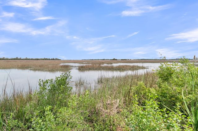 706 Arcadian Way, Charleston, SC 29407
