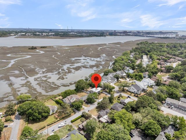 706 Arcadian Way, Charleston, SC 29407