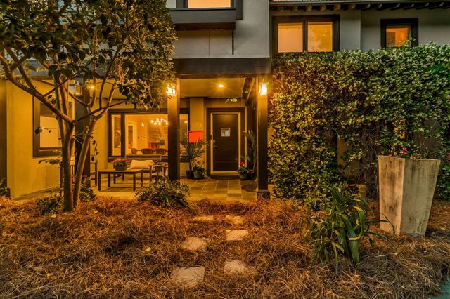 706 Arcadian Way, Charleston, SC 29407