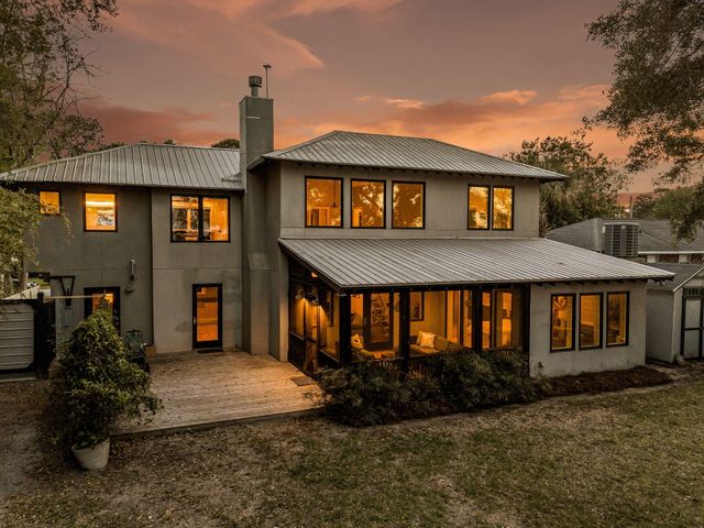 706 Arcadian Way, Charleston, SC 29407