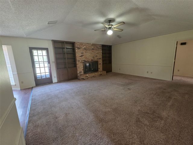 107 Bluebonnet Trail, Keene, TX 76059
