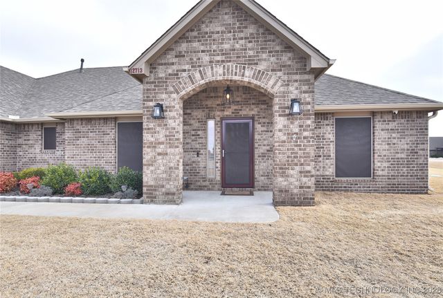12713 N 42nd East Avenue, Skiatook, OK 74070