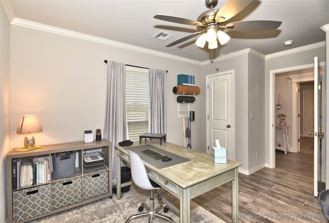 12713 N 42nd East Avenue, Skiatook, OK 74070