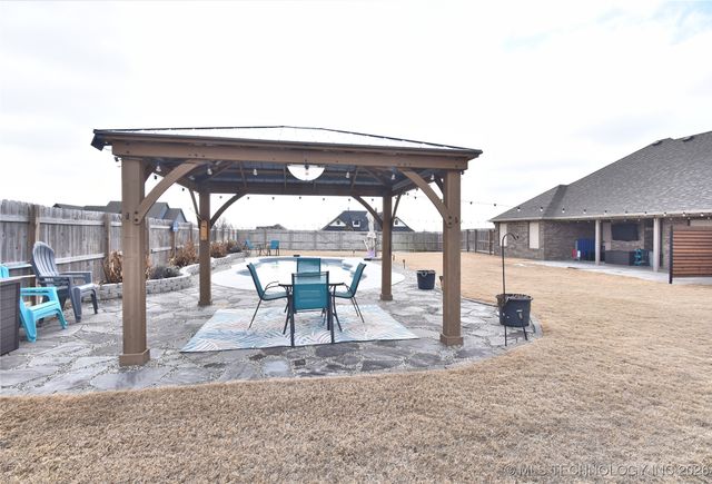 12713 N 42nd East Avenue, Skiatook, OK 74070