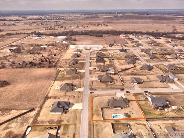 12713 N 42nd East Avenue, Skiatook, OK 74070