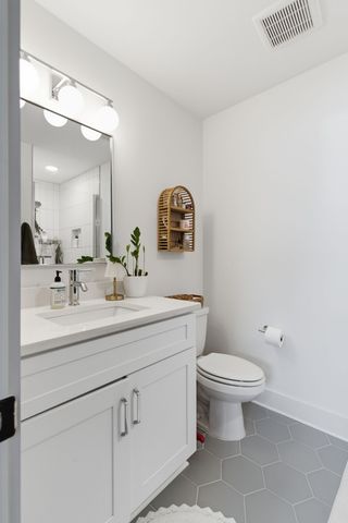 102 Duke St Apt 44, Nashville, TN 37207