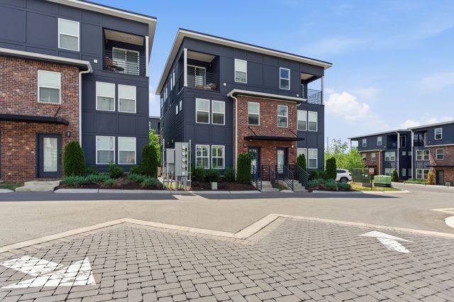 102 Duke St Apt 44, Nashville, TN 37207