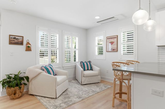 102 Duke St Apt 44, Nashville, TN 37207