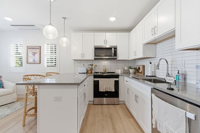 102 Duke St Apt 44, Nashville, TN 37207