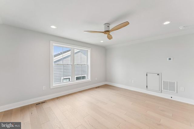 5017 17TH ST N, Arlington, VA 22207