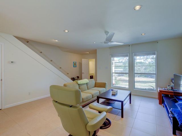 710 Castle Ridge RD B, Austin, TX 78746