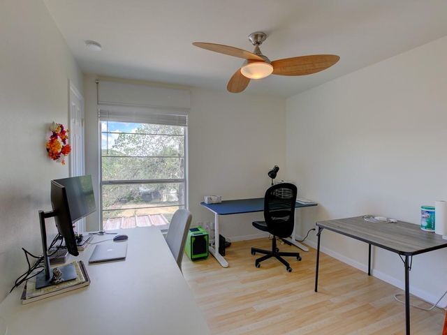 710 Castle Ridge RD B, Austin, TX 78746