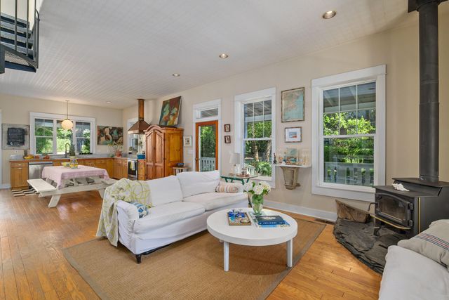 1900 Midway Avenue, Grants Pass, OR 97527