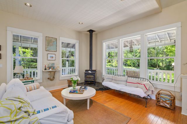 1900 Midway Avenue, Grants Pass, OR 97527