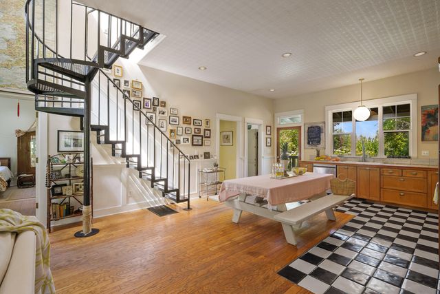 1900 Midway Avenue, Grants Pass, OR 97527